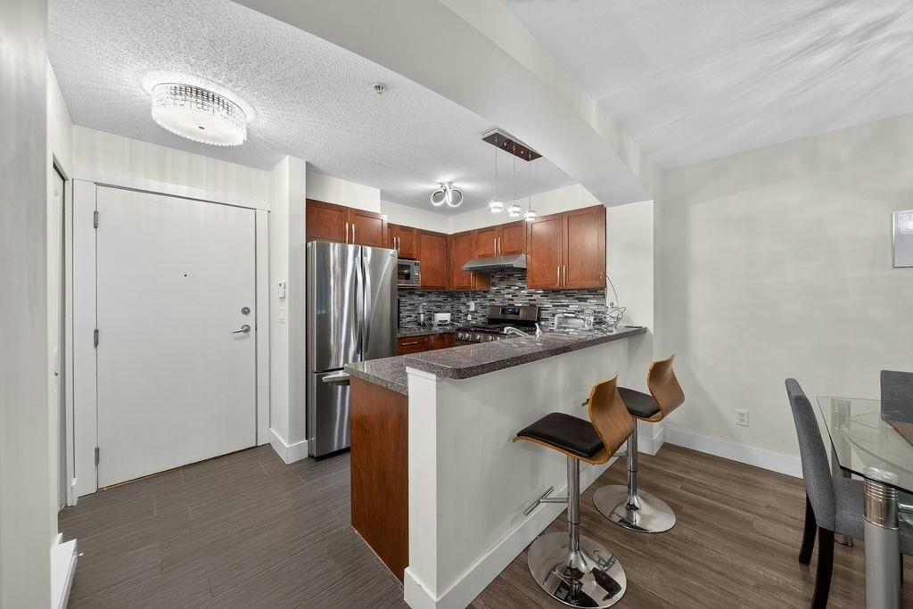 105-5740 Toronto Road - 4