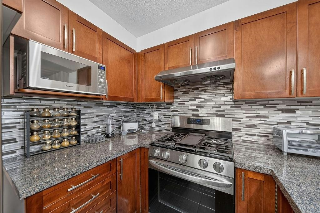 105-5740 Toronto Road, Vancouver, BC, V6T 1L2 - 6