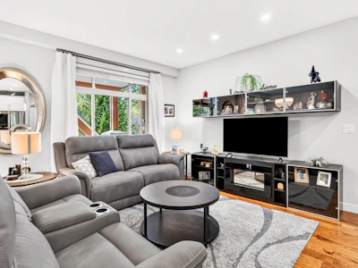 208-12565 190a Street - 4