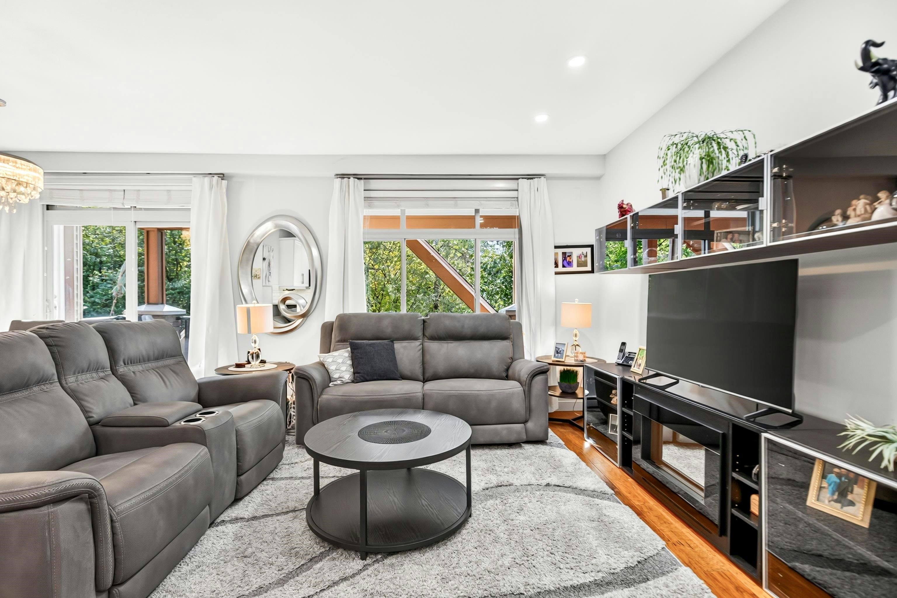 208-12565 190a Street - 2