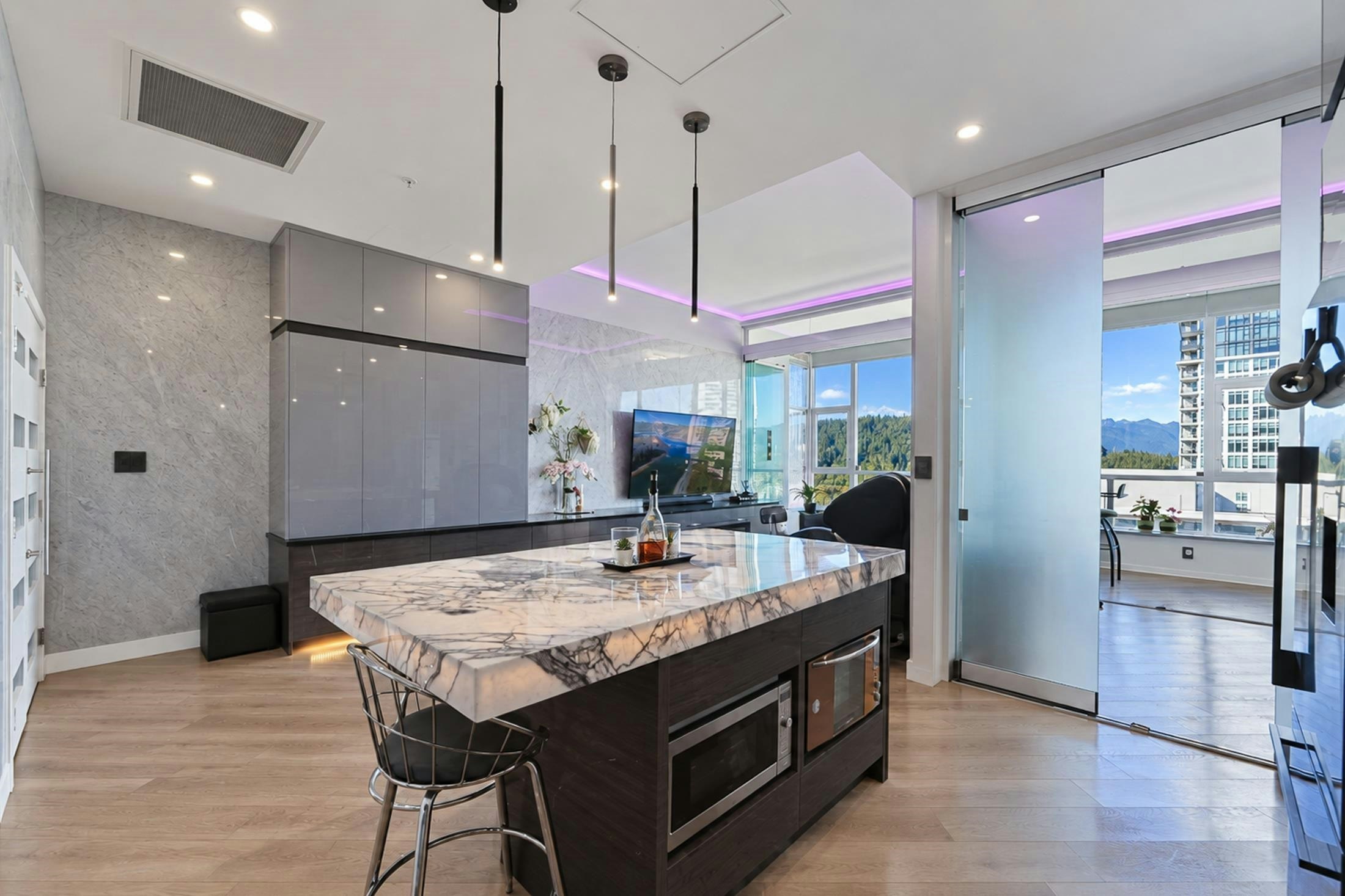 2303-691 North Road, Burnaby, BC, V3J 0H9 - 23