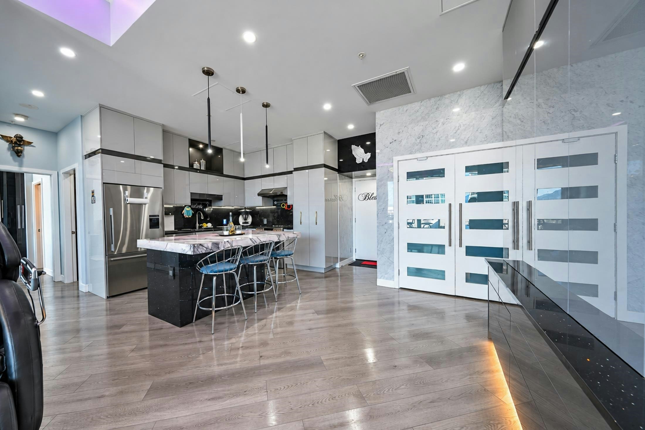 2303-691 North Road, Burnaby, BC, V3J 0H9 - 18