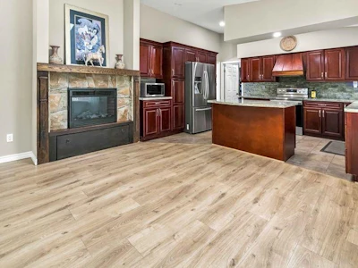 734 Carleton Drive - 3