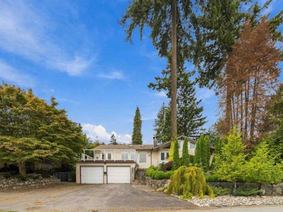 734 Carleton Drive - 2