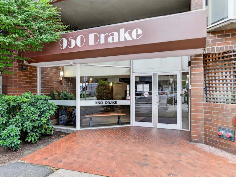 313-950 Drake Street, Vancouver, BC, V6Z 2B9 - 31