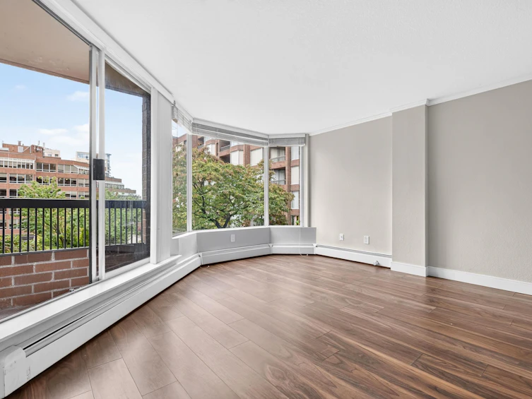 313-950 Drake Street, Vancouver, BC, V6Z 2B9 - 7
