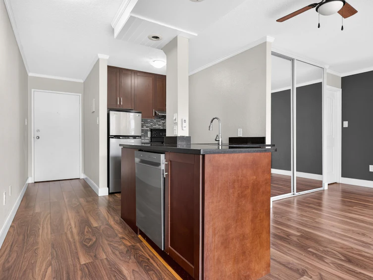 313-950 Drake Street, Vancouver, BC, V6Z 2B9 - 15
