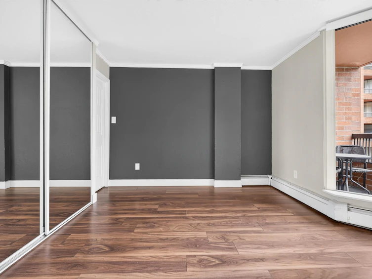313-950 Drake Street, Vancouver, BC, V6Z 2B9 - 4