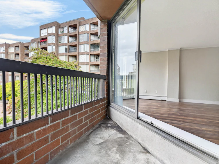 313-950 Drake Street, Vancouver, BC, V6Z 2B9 - 21