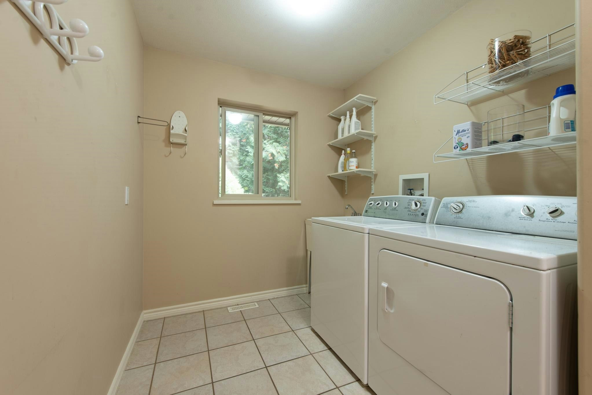 1305 Gower Point Road, Gibsons, BC, V0N 1V3 - 22