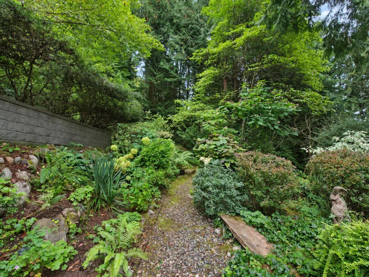 1305 Gower Point Road, Gibsons, BC, V0N 1V3 - 28