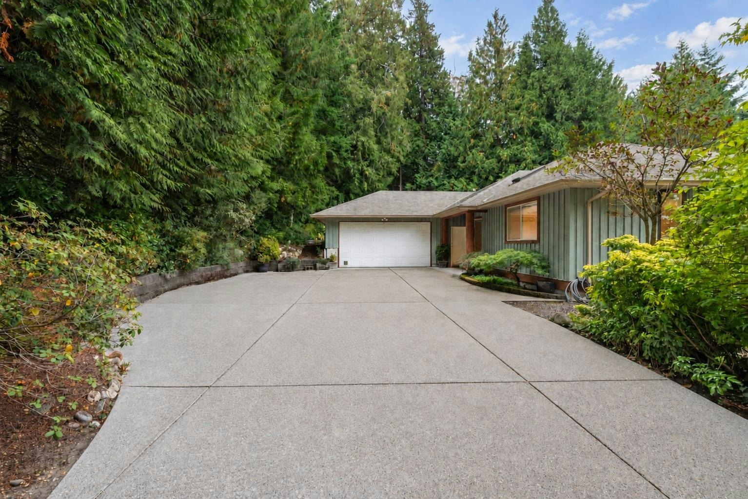 1305 Gower Point Road, Gibsons, BC, V0N 1V3