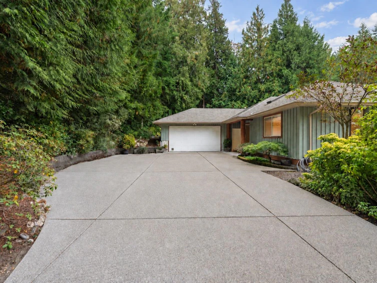 1305 Gower Point Road, Gibsons, BC, V0N 1V3 - 2