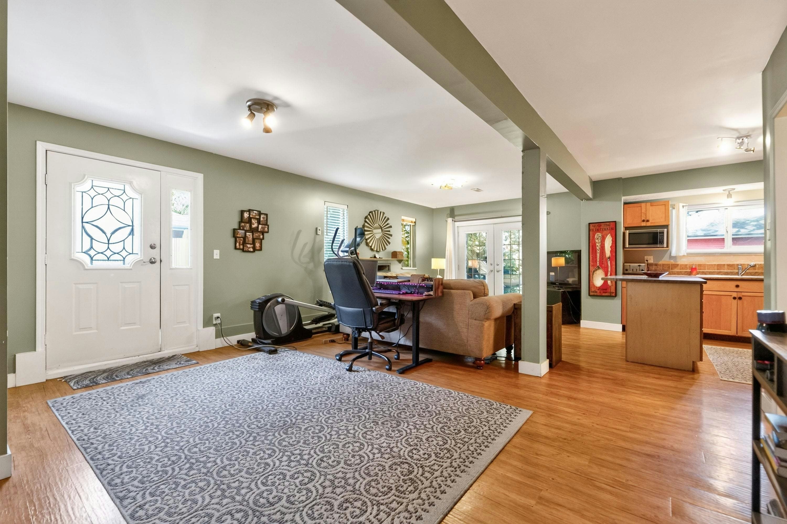 1-808 Ramona Place - 5