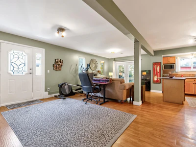 1-808 Ramona Place - 5