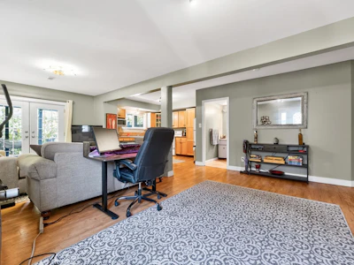 1-808 Ramona Place - 4