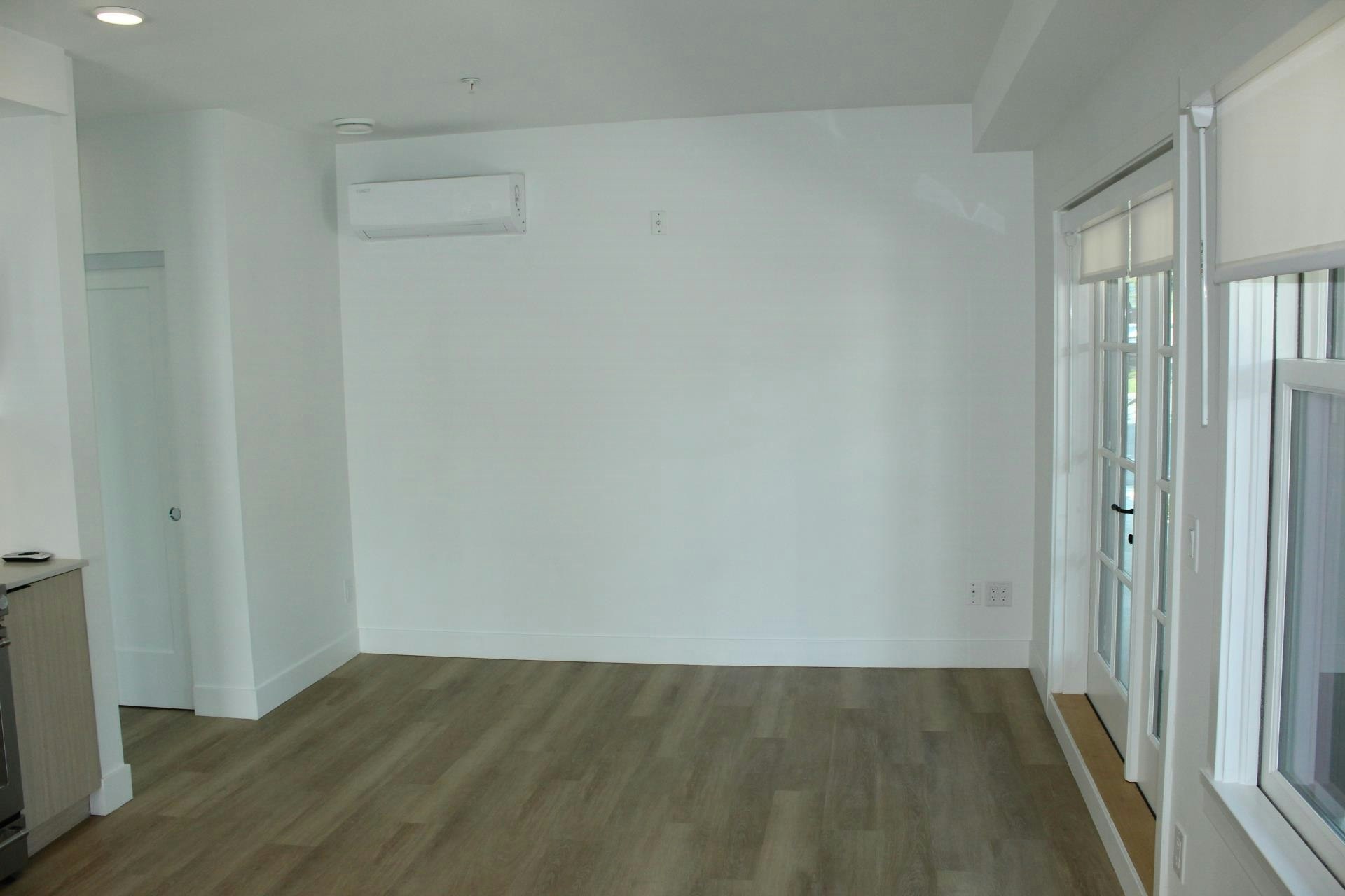 202-1306 Laval Square, Coquitlam, BC, V3K 0H4 - 4