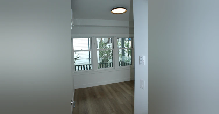 202-1306 Laval Square, Coquitlam, BC, V3K 0H4 - 5