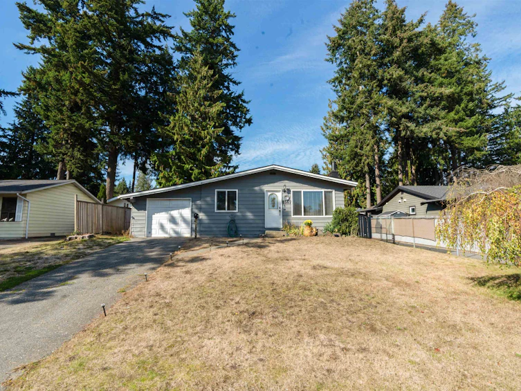 4567 202 Street, Langley, BC, V3A 6M6