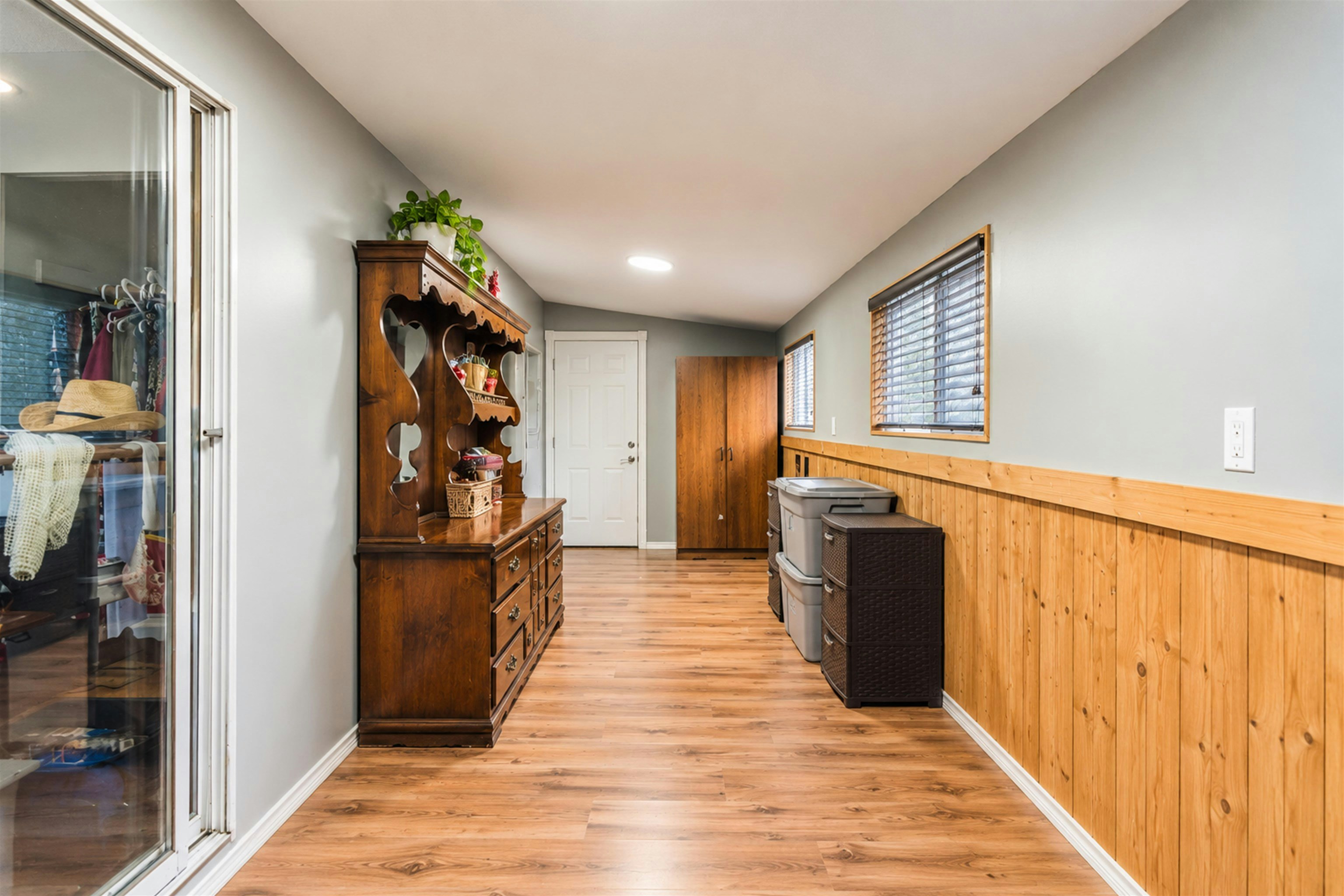 4567 202 Street, Langley, BC, V3A 6M6 - 10