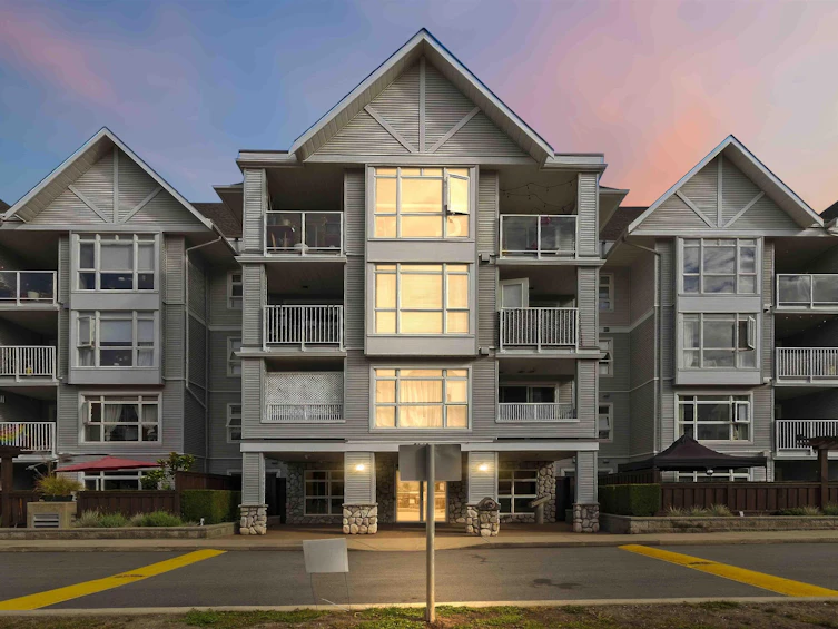 401-3142 St Johns Street, Port Moody, BC, V3H 5E5 - 2