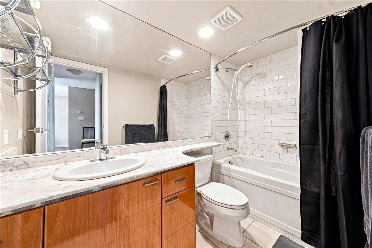 2603-1288 W Georgia Street, Vancouver, BC, V6E 4R3 - 10
