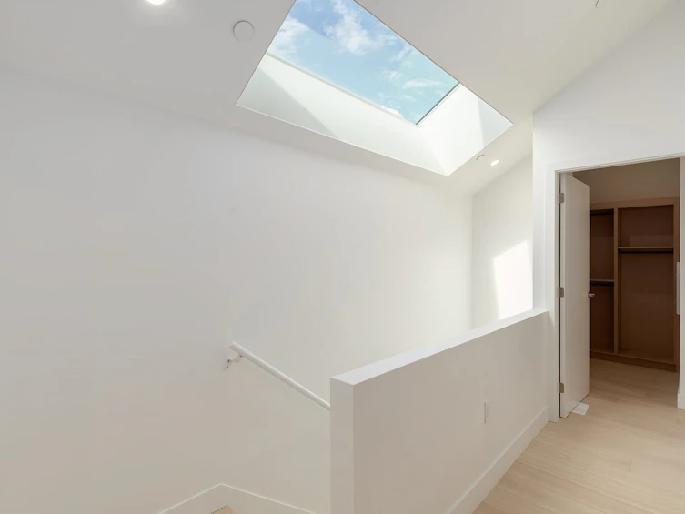 22 W 14th Avenue, Vancouver, BC, V5Y 1W6 - 7