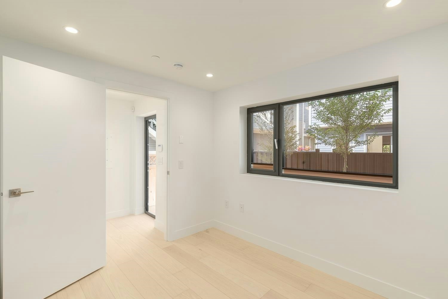 22 W 14th Avenue, Vancouver, BC, V5Y 1W6 - 13