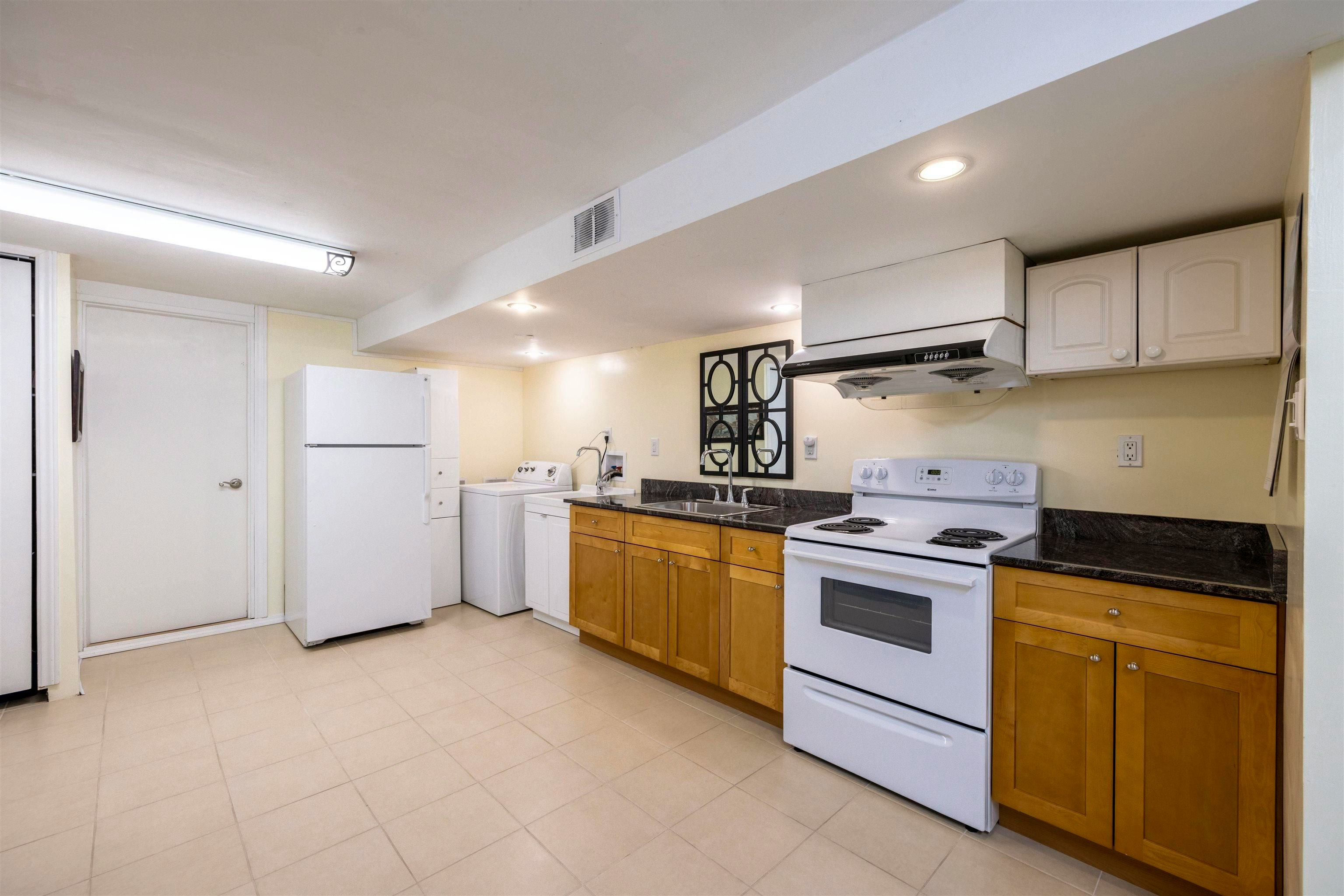 7720-7722 Graham Avenue, Burnaby, BC, V3N 1V4 - 22