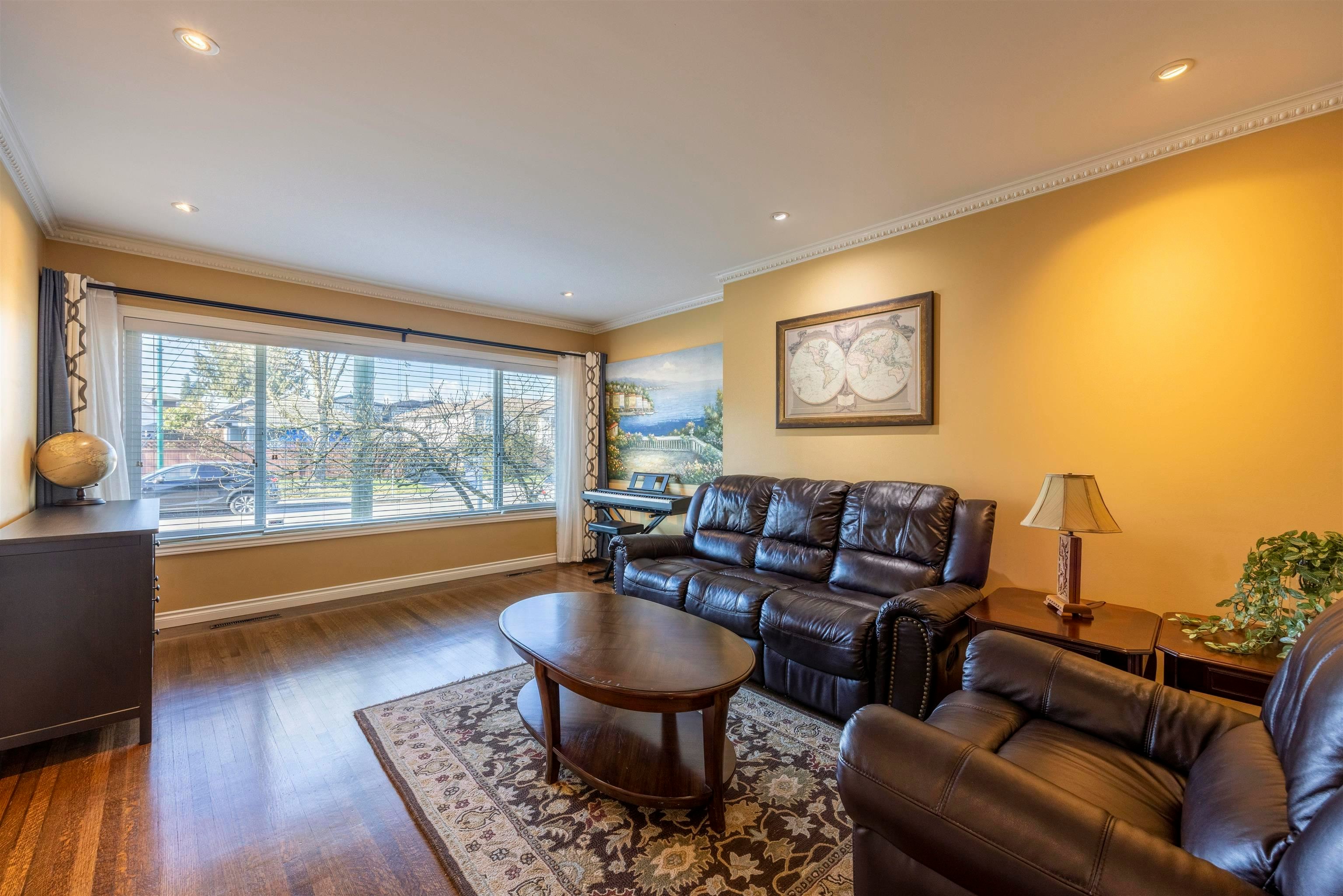 7720-7722 Graham Avenue, Burnaby, BC, V3N 1V4 - 11