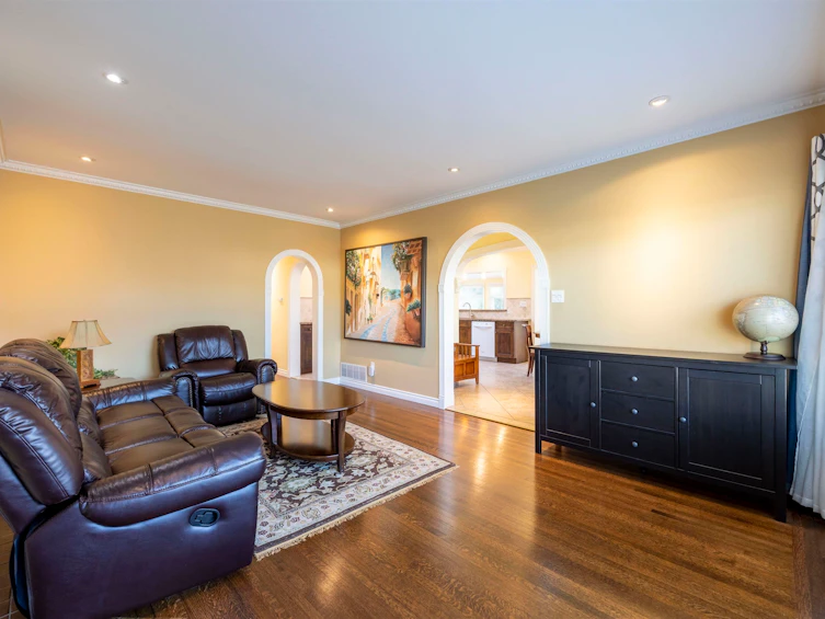 7720-7722 Graham Avenue, Burnaby, BC, V3N 1V4 - 9