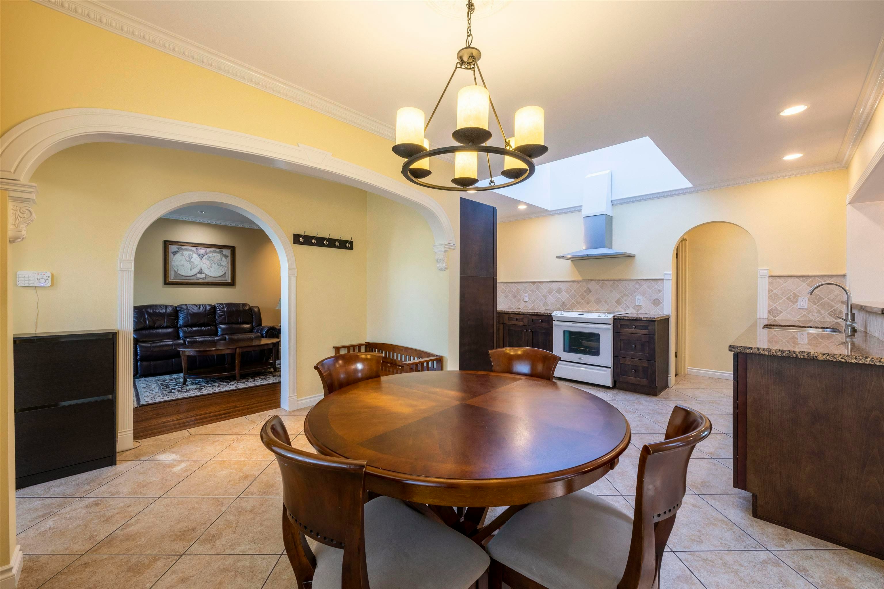 7720-7722 Graham Avenue, Burnaby, BC, V3N 1V4 - 4