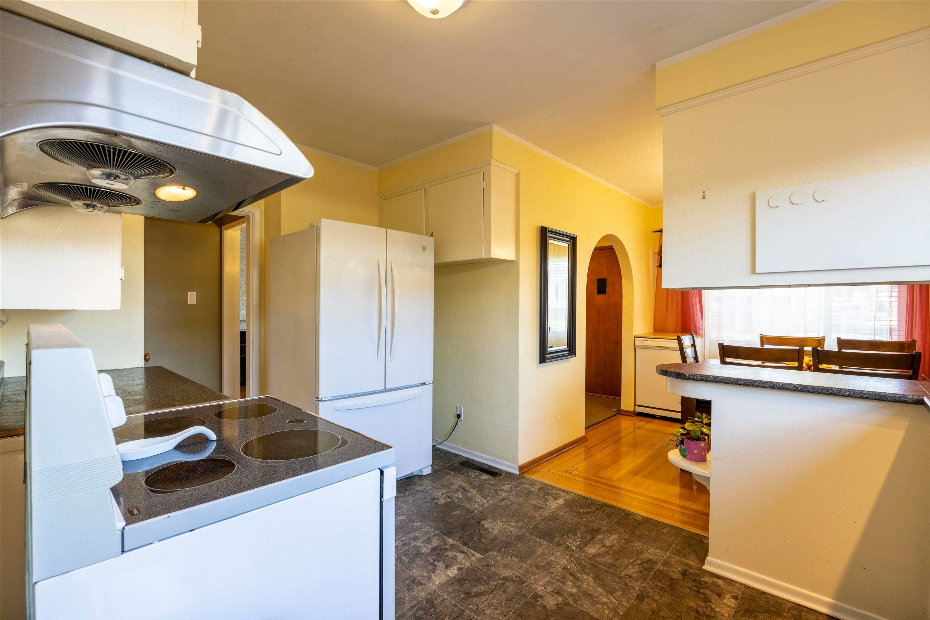 7720-7722 Graham Avenue, Burnaby, BC, V3N 1V4 - 28