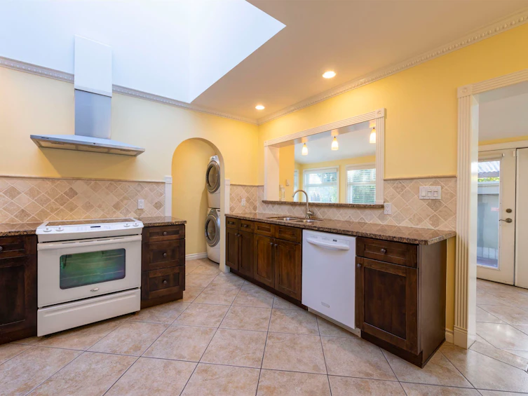 7720-7722 Graham Avenue, Burnaby, BC, V3N 1V4 - 6