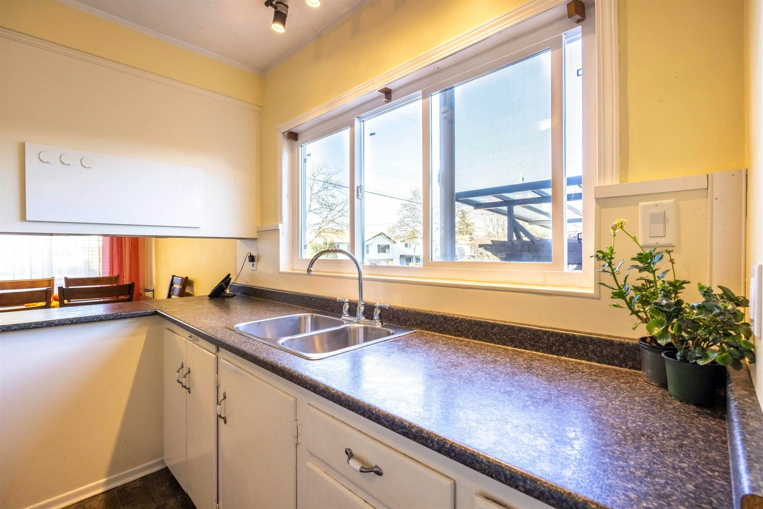 7720-7722 Graham Avenue, Burnaby, BC, V3N 1V4 - 29