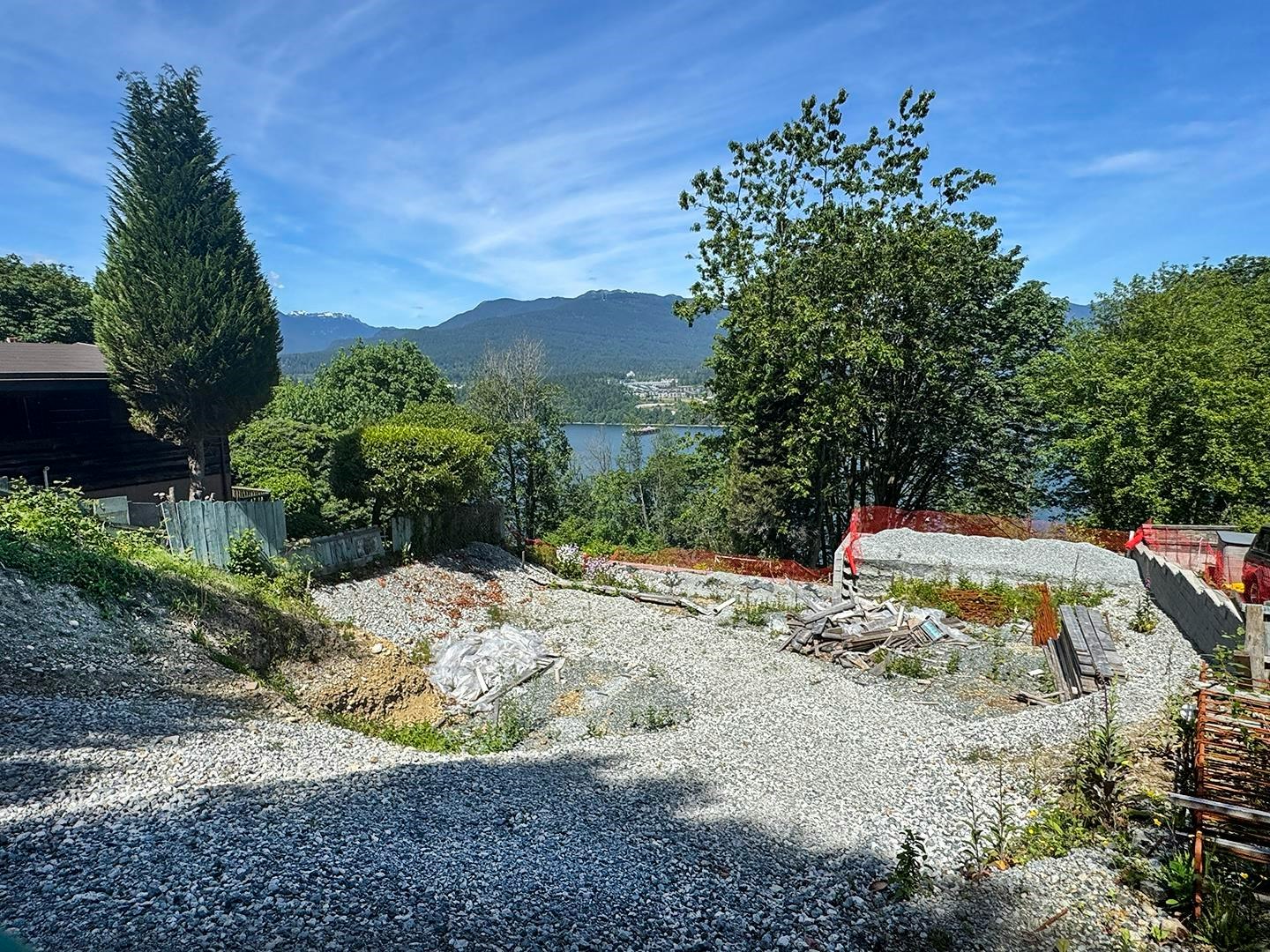 5645 Highfield Drive, Burnaby, BC, V5B 1E4 - 2
