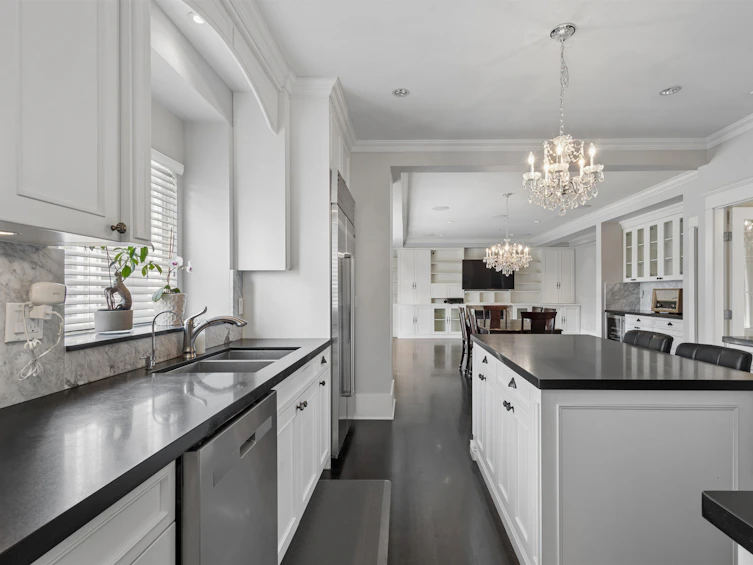1160 W 57th Avenue, Vancouver, BC, V6P 1S5 - 15