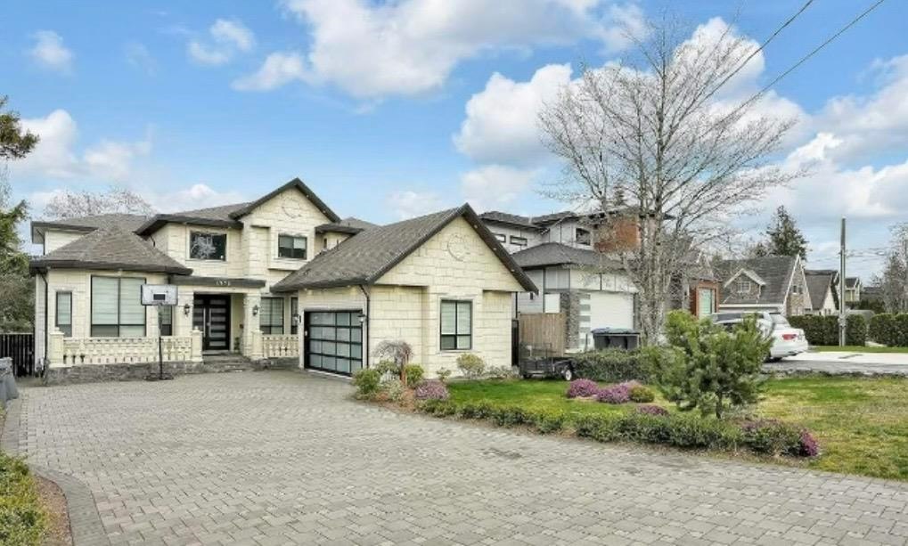 1772 156a Street, Surrey, BC, V4A 4W1
