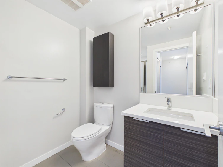 202-13303 103a Avenue, Surrey, BC, V3T 0K6 - 17