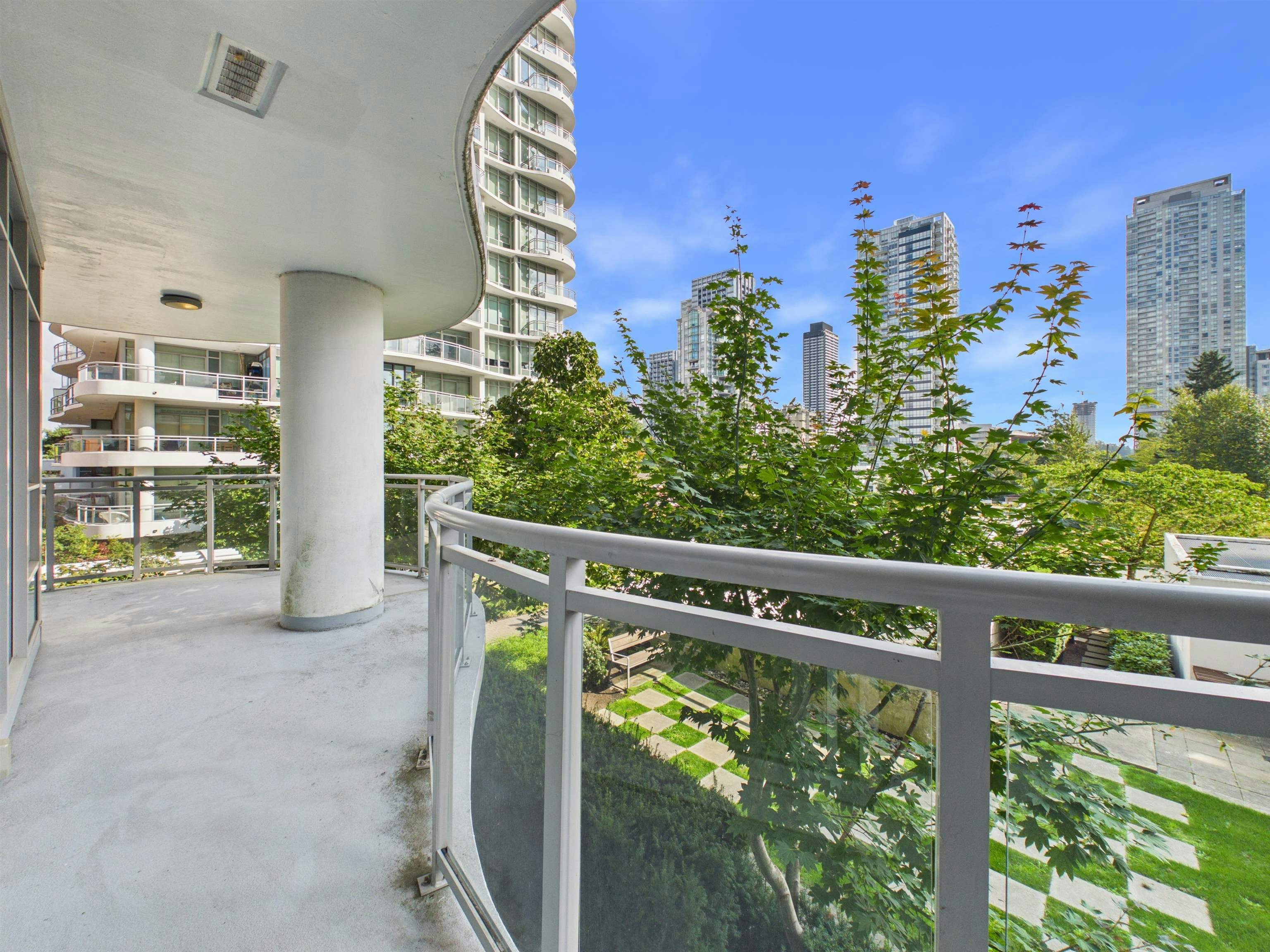 202-13303 103a Avenue, Surrey, BC, V3T 0K6 - 25