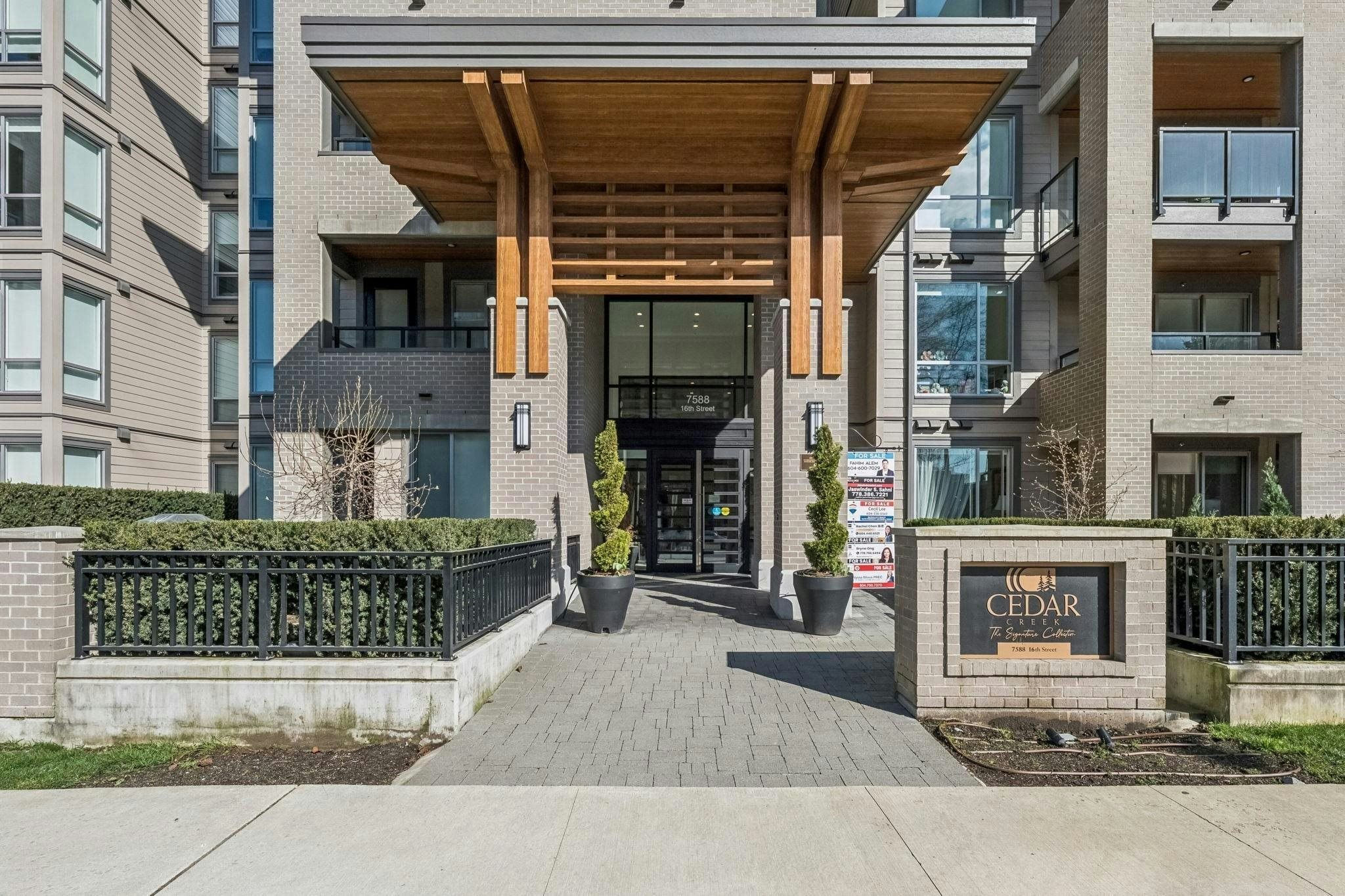 314-7588 16th Street, Burnaby, BC, V3N 0H8