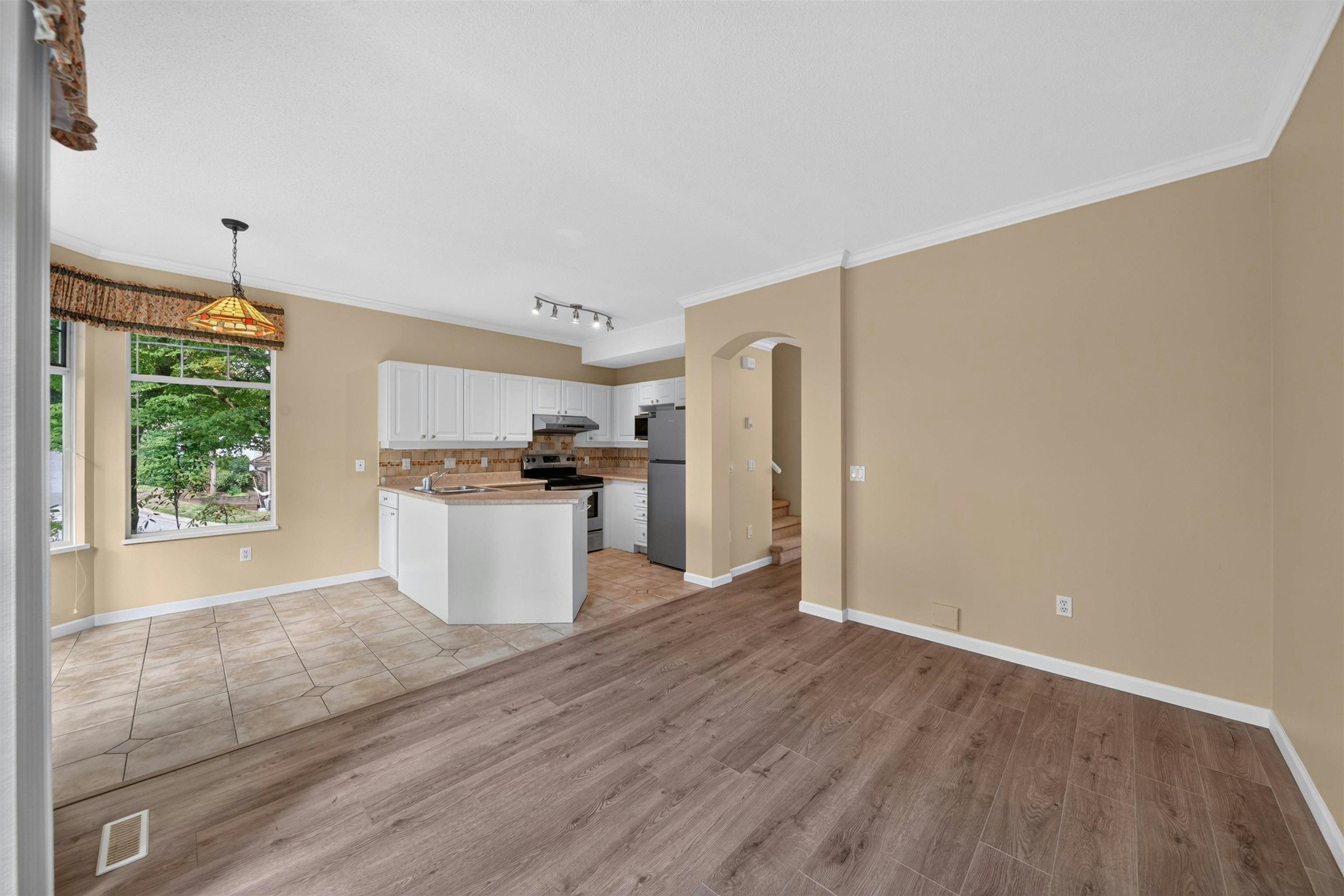 2-5950 Oakdale Road, Burnaby, BC, V5H 4R5 - 15