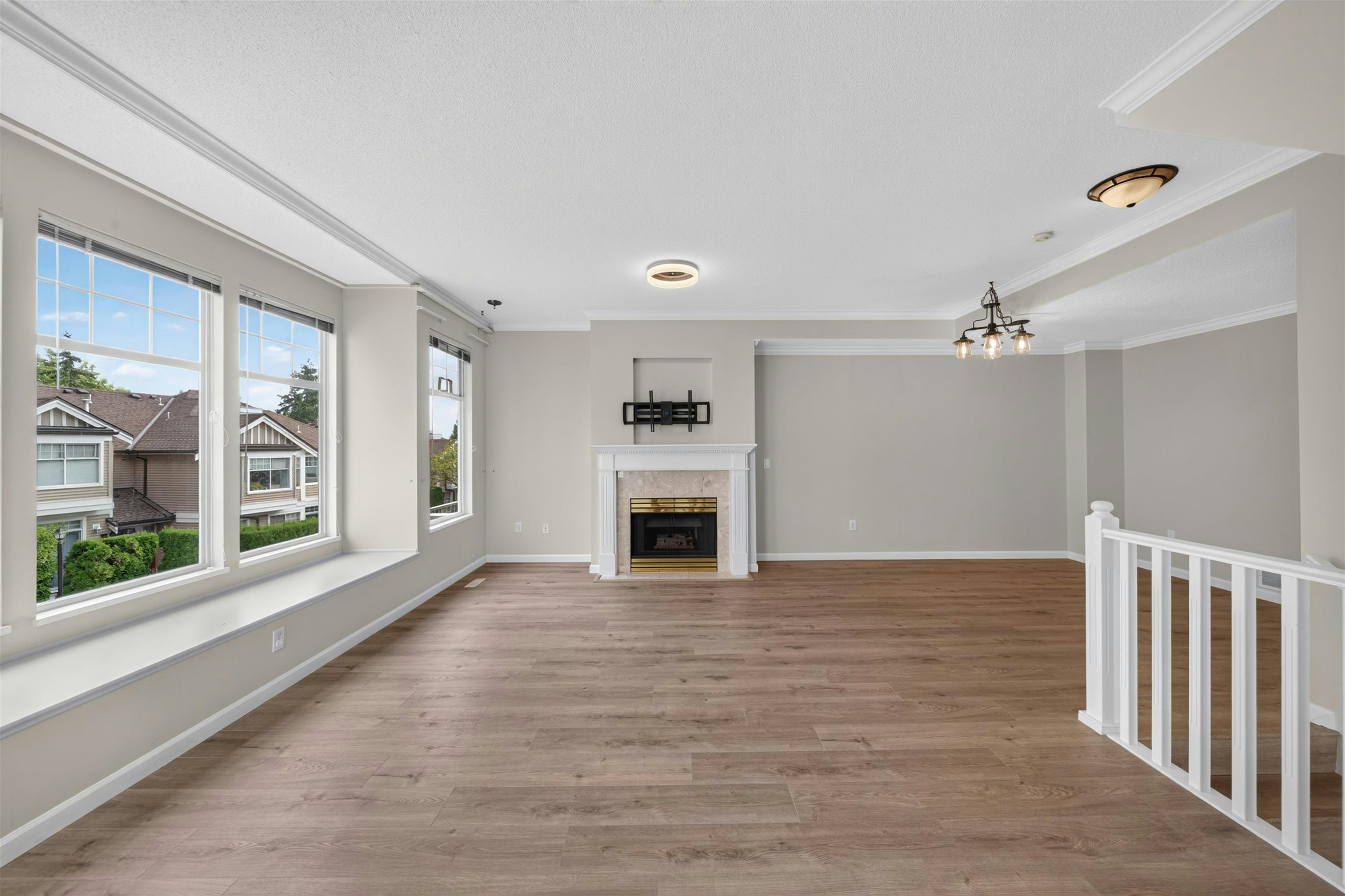2-5950 Oakdale Road, Burnaby, BC, V5H 4R5 - 7