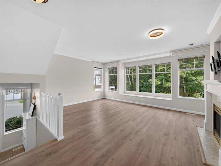 2-5950 Oakdale Road, Burnaby, BC, V5H 4R5 - 8