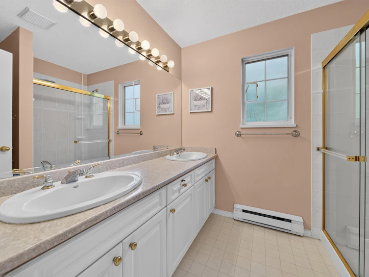 2-5950 Oakdale Road, Burnaby, BC, V5H 4R5 - 23