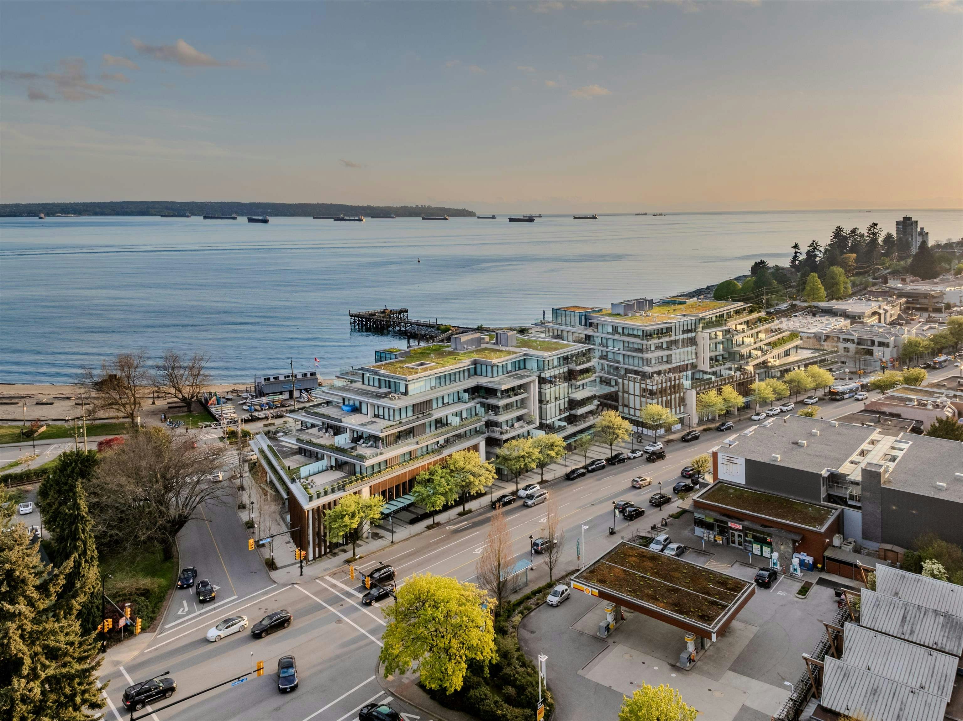 402-1355 Bellevue Avenue, West Vancouver, BC, V7T 0B4 - 36