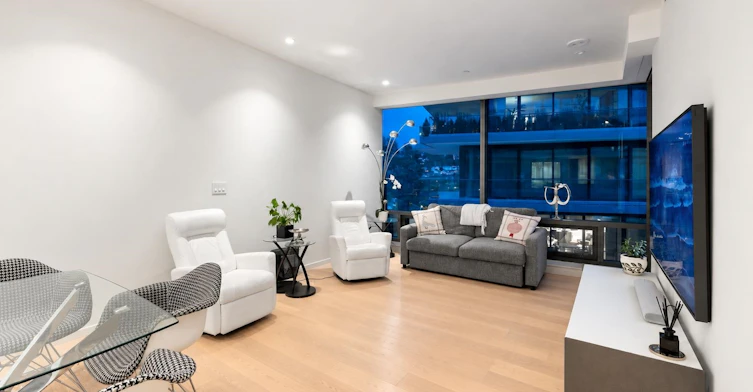 402-1355 Bellevue Avenue, West Vancouver, BC, V7T 0B4 - 7