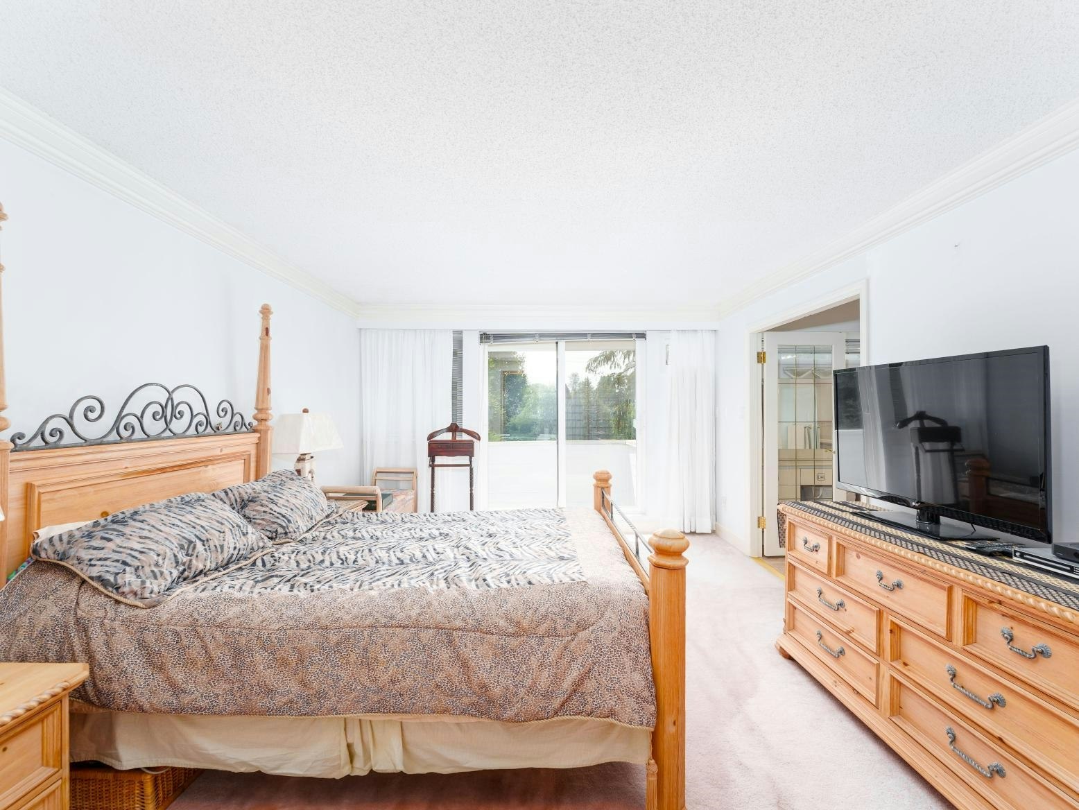 1450 W 40th Avenue, Vancouver, BC, V6M 1V6 - 14