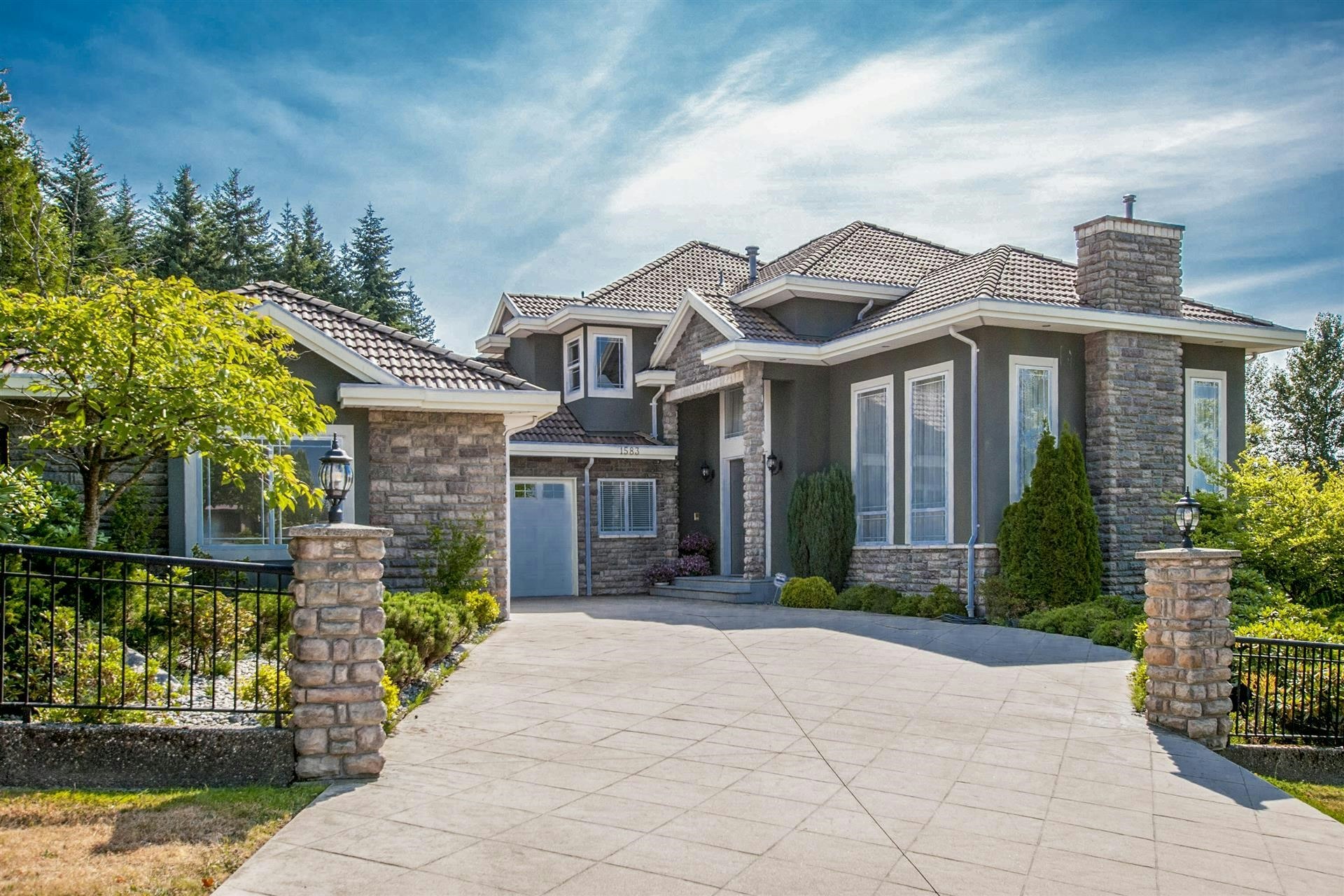 1583 Parkway Boulevard, Coquitlam, BC, V3E 3M6