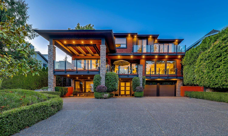 13307 Marine Drive